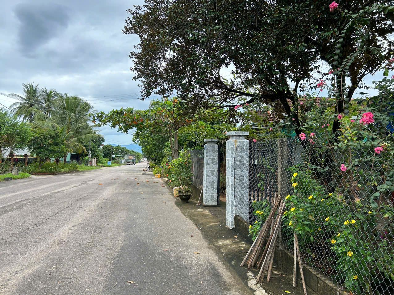 bán nhà vườn hoài đức hoài nhơn